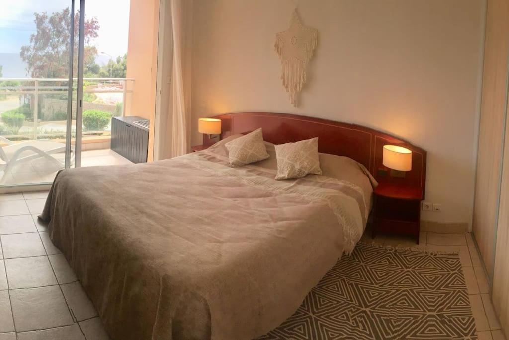 F2 Vue Mer Dans Residence Avec Piscine อฌักซิโอ้ ภายนอก รูปภาพ